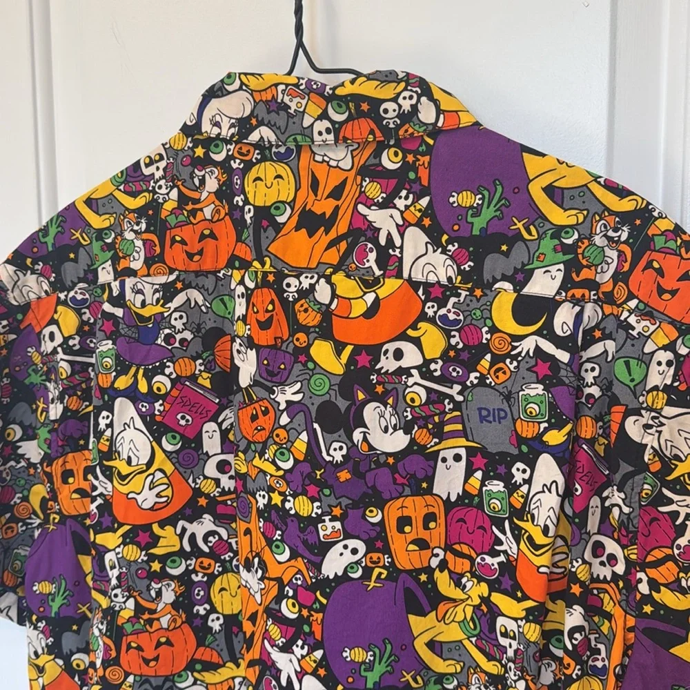 DISNEY PARKS HALLOWEEN CHARACTER BUTTON DOWN TOP MEDIUM AOP - Picture 5 of 5